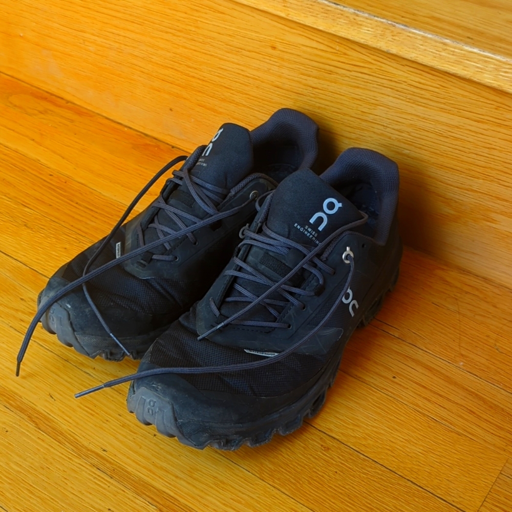 On Running - On Cloudventure Shoes - Men's Size 9.5